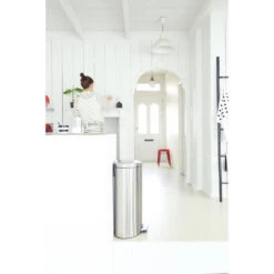 Brabantia FlatBack+ Pedaalemmer 40 Liter Met Kunststof Binnenemmer - Matt Steel Fingerprint Proof -Brabantia 1186777 dc0c8e04