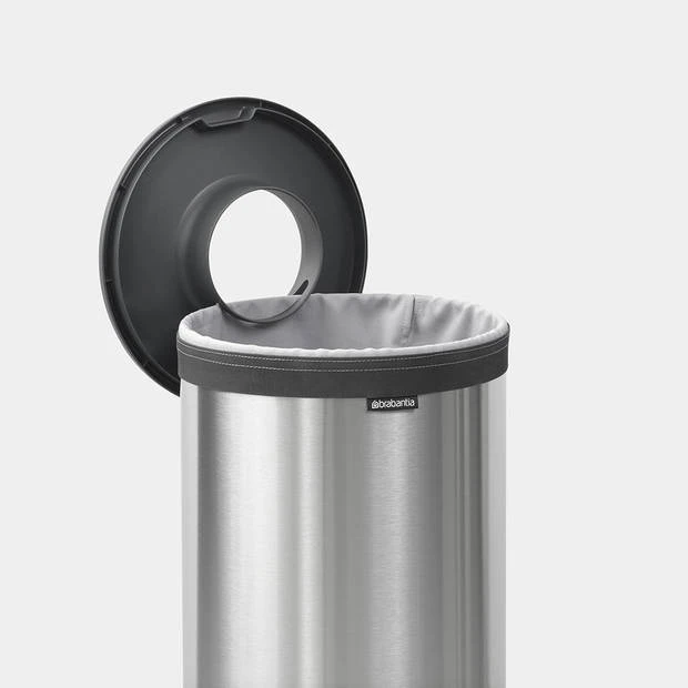 Brabantia Wasbox 35 Liter - Matt Steel / Dark Grey Kunststof Deksel 6 Brabantia Wasbox 35 Liter - Matt Steel / Dark Grey Kunststof Deksel - Afbeelding 4