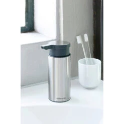 Brabantia Zeeppomp 200 Ml - Matt Steel Fingerprint Proof -Brabantia 1346839 e01b15c9