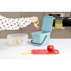 Brabantia Sort & Go Afvalemmer 6 Liter - Mint 17 Brabantia Sort & Go Afvalemmer 6 Liter - Mint -Brabantia 1386471 f0a012e0
