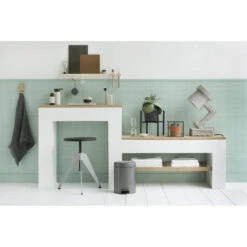 Brabantia NewIcon Pedaalemmer 5 Liter Met Kunststof Binnenemmer - Platinum 12 Brabantia NewIcon Pedaalemmer 5 Liter Met Kunststof Binnenemmer - Platinum -Brabantia 1415984 1bcc156e