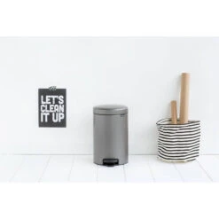 Brabantia NewIcon Pedaalemmer 12 Liter Met Kunststof Binnenemmer - Platinum 11 Brabantia NewIcon Pedaalemmer 12 Liter Met Kunststof Binnenemmer - Platinum -Brabantia 1415988 2cab02e5
