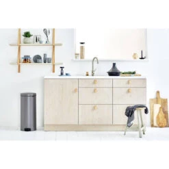 Brabantia NewIcon Pedaalemmer 30 Liter Met Kunststof Binnenemmer - Platinum -Brabantia 1415989 867ade6f