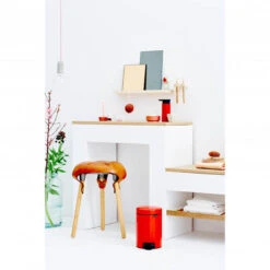 Brabantia NewIcon Pedaalemmer 3 Liter Met Kunststof Binnenemmer - Passion Red -Brabantia 1427209 a0a12baa