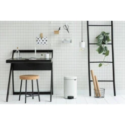 Brabantia NewIcon Pedaalemmer 12 Liter Met Kunststof Binnenemmer - White -Brabantia 1429317 5bfa2a9b