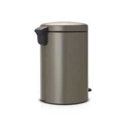 Brabantia NewIcon Pedaalemmer 20 Liter Met Kunststof Binnenemmer - Platinum 10 Brabantia NewIcon Pedaalemmer 20 Liter Met Kunststof Binnenemmer - Platinum -Brabantia 1429336 c6bf754a