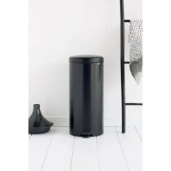 Brabantia NewIcon Pedaalemmer 30 Liter Met Kunststof Binnenemmer - Matt Black -Brabantia 1429355 29d63d22