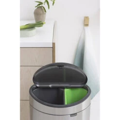 Brabantia Touch Bin Afvalemmer 10 + 23 Liter Met 2 Kunststof Binnenemmers - Matt Steel Fingerprint Proof -Brabantia 1433427 30bca767