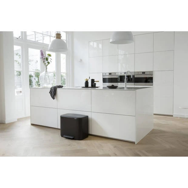Brabantia Bo Pedaalemmer - 36 L - Matt Black 12 Brabantia Bo Pedaalemmer - 36 L - Matt Black - Afbeelding 10