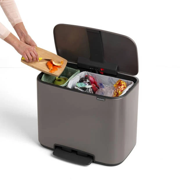 Brabantia Bo Pedaalemmer - 11 + 23 L - Platinum 10 Brabantia Bo Pedaalemmer - 11 + 23 L - Platinum - Afbeelding 8