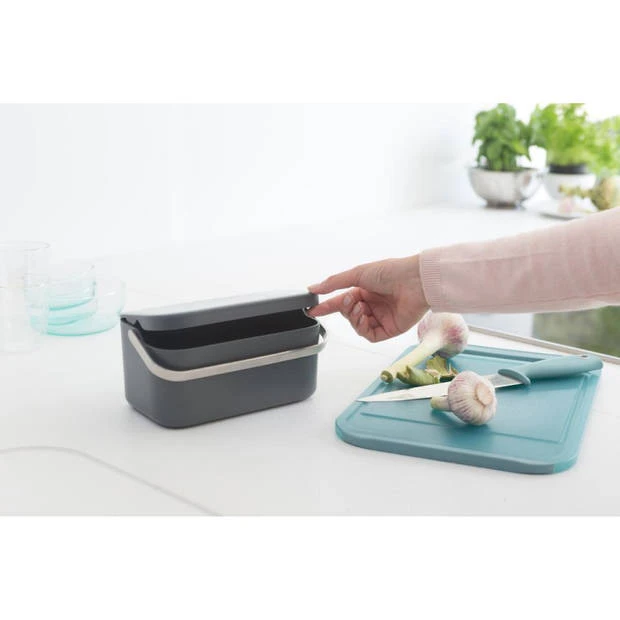 Brabantia Sink Side Aanrecht Afvalbakje 1,8 Liter - Dark Grey 10 Brabantia Sink Side Aanrecht Afvalbakje 1,8 Liter - Dark Grey - Afbeelding 8