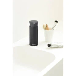 Brabantia Zeeppomp - 200 Ml - Matt Black 15 Brabantia Zeeppomp - 200 Ml - Matt Black -Brabantia 2066565 169df4d1