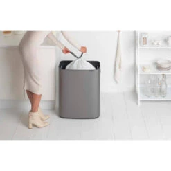 Brabantia Bo Touch Bin Afvalemmer 60 Liter Met Kunststof Binnenemmer - Platinum -Brabantia 2119672 7bfbedf6
