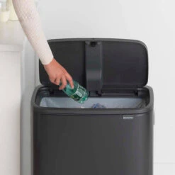 Brabantia Bo Touch Bin Afvalemmer 60 Liter Met Kunststof Binnenemmer - Matt Black -Brabantia 2119673 93d94552