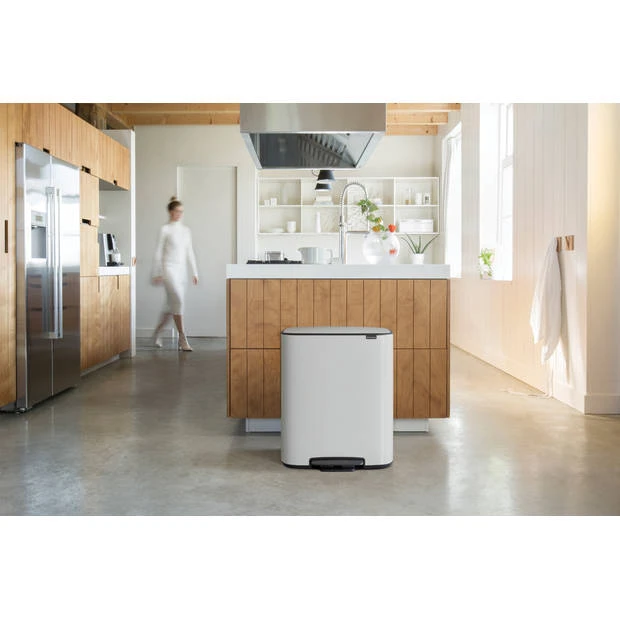 Brabantia Bo Pedaalemmer 2 X 30 Liter Met 2 Kunststof Binnenemmer - White 8 Brabantia Bo Pedaalemmer 2 X 30 Liter Met 2 Kunststof Binnenemmer - White - Afbeelding 6