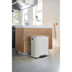 Brabantia Bo Pedaalemmer 2 X 30 Liter Met 2 Kunststof Binnenemmer - White 14 Brabantia Bo Pedaalemmer 2 X 30 Liter Met 2 Kunststof Binnenemmer - White -Brabantia 2390581 e3c73e57