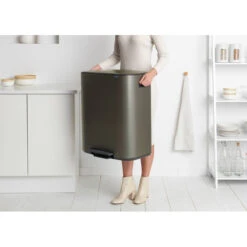 Brabantia Bo Pedaalemmer 2 X 30 Liter Met 2 Kunststof Binnenemmer - Platinum 19 Brabantia Bo Pedaalemmer 2 X 30 Liter Met 2 Kunststof Binnenemmer - Platinum -Brabantia 2390582 2633f80b