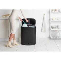 Brabantia Bo Pedaalemmer 2 X 30 Liter Met 2 Kunststof Binnenemmer - Matt Black -Brabantia 2390583 1c124a5d