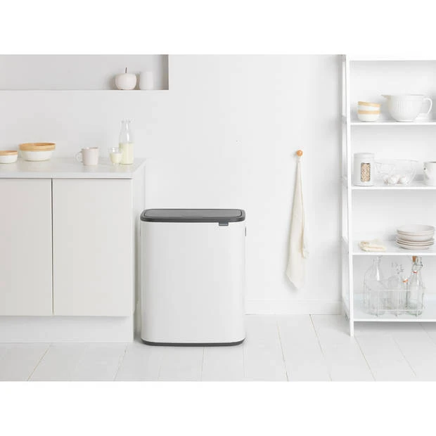 Brabantia Bo Touch Bin Afvalemmer 2 X 30 Liter Met 2 Kunststof Binnenemmers - White 8 Brabantia Bo Touch Bin Afvalemmer 2 X 30 Liter Met 2 Kunststof Binnenemmers - White - Afbeelding 6