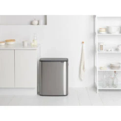 Brabantia Bo Touch Bin Afvalemmer 2 X 30 Liter Met 2 Kunststof Binnenemmers - Matt Steel Fingerprint Proof 16 Brabantia Bo Touch Bin Afvalemmer 2 X 30 Liter Met 2 Kunststof Binnenemmers - Matt Steel Fingerprint Proof -Brabantia 2390593 d72469c1