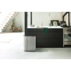 Brabantia Bo Touch Bin Afvalemmer 2 X 30 Liter Met 2 Kunststof Binnenemmers - Matt Steel Fingerprint Proof 17 Brabantia Bo Touch Bin Afvalemmer 2 X 30 Liter Met 2 Kunststof Binnenemmers - Matt Steel Fingerprint Proof -Brabantia 2390593 ef82e786