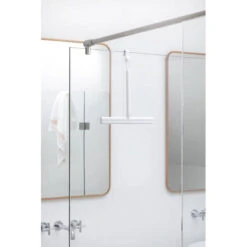 Brabantia ReNew Douchewisser Met Deurhaak - White 7 Brabantia ReNew Douchewisser Met Deurhaak - White -Brabantia 2398362 33c45891