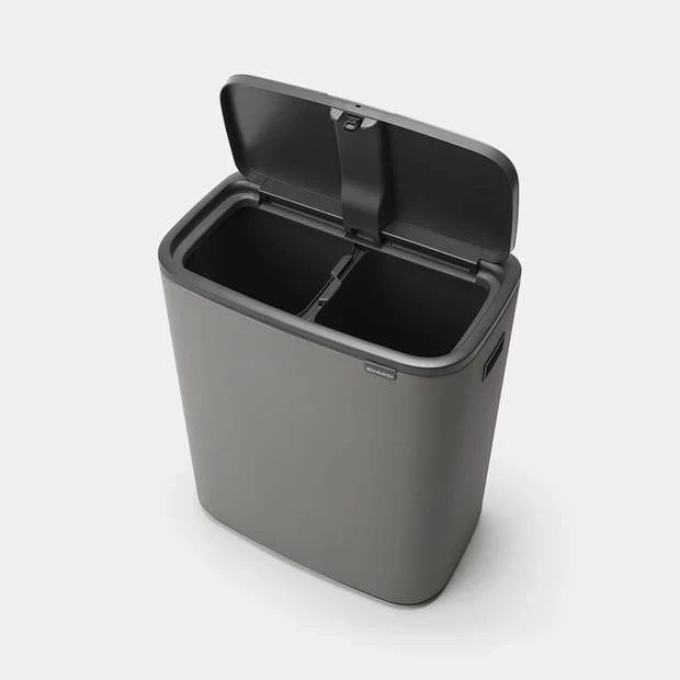 Brabantia Bo Touch Bin Afvalemmer 2 X 30 Liter Met 2 Kunststof Binnenemmers - Mineral Concrete Grey 4 Brabantia Bo Touch Bin Afvalemmer 2 X 30 Liter Met 2 Kunststof Binnenemmers - Mineral Concrete Grey - Afbeelding 2