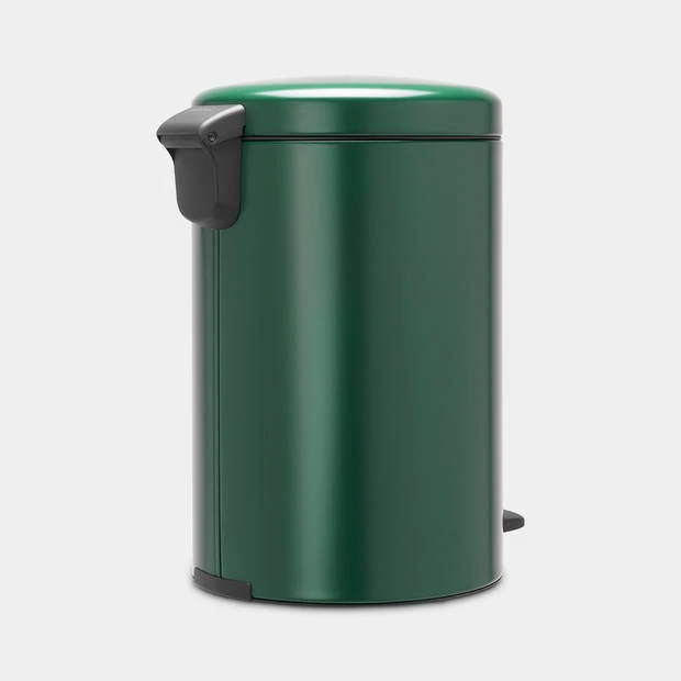 Brabantia NewIcon Pedaalemmer 20 Liter Met Kunststof Binnenemmer - Pine Green 5 Brabantia NewIcon Pedaalemmer 20 Liter Met Kunststof Binnenemmer - Pine Green - Afbeelding 3