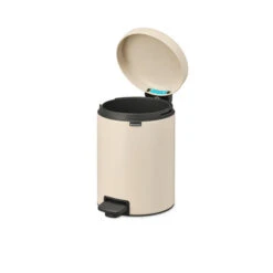 Brabantia NewIcon Pedaalemmer 5 Liter Met Kunststof Binnenemmer - Soft Beige -Brabantia 3714575 e789160f