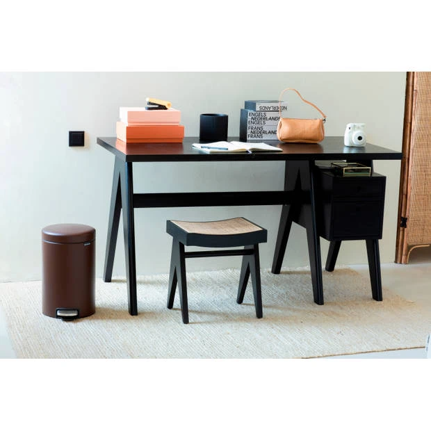 Brabantia NewIcon Pedaalemmer 12 Liter Met Kunststof Binnenemmer - Mineral Cosy Brown 8 Brabantia NewIcon Pedaalemmer 12 Liter Met Kunststof Binnenemmer - Mineral Cosy Brown - Afbeelding 6