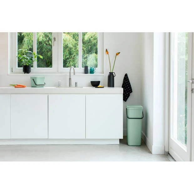 Brabantia Sort & Go Afvalemmer 6 Liter - Jade Green 9 Brabantia Sort & Go Afvalemmer 6 Liter - Jade Green - Afbeelding 7