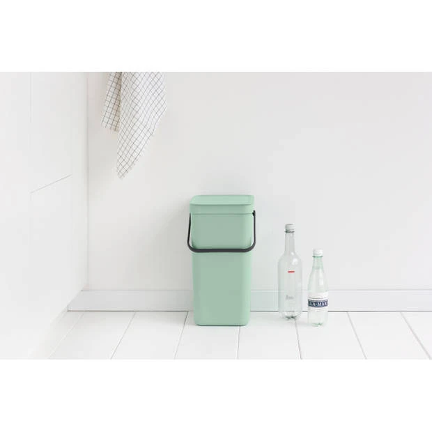 Brabantia Sort & Go Afvalemmer 16 Liter - Jade Green 8 Brabantia Sort & Go Afvalemmer 16 Liter - Jade Green - Afbeelding 6