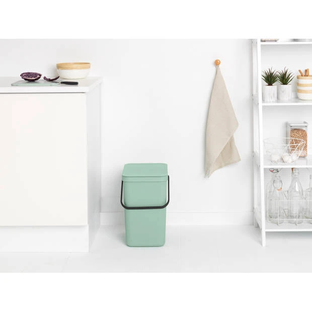 Brabantia Sort & Go Afvalemmer 25 Liter - Jade Green 8 Brabantia Sort & Go Afvalemmer 25 Liter - Jade Green - Afbeelding 6