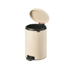 Brabantia NewIcon Pedaalemmer 20 Liter Met Kunststof Binnenemmer - Soft Beige 14 Brabantia NewIcon Pedaalemmer 20 Liter Met Kunststof Binnenemmer - Soft Beige -Brabantia 3808023 00fabcdd