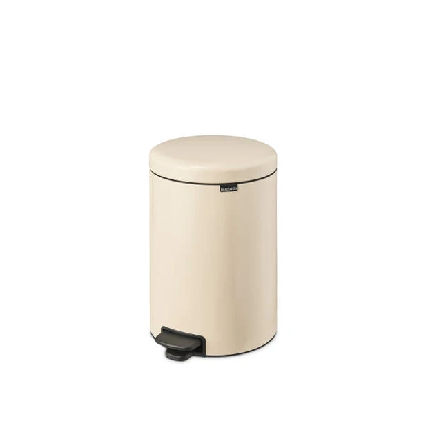 Brabantia NewIcon Pedaalemmer 20 Liter Met Kunststof Binnenemmer - Soft Beige 6 Brabantia NewIcon Pedaalemmer 20 Liter Met Kunststof Binnenemmer - Soft Beige - Afbeelding 4